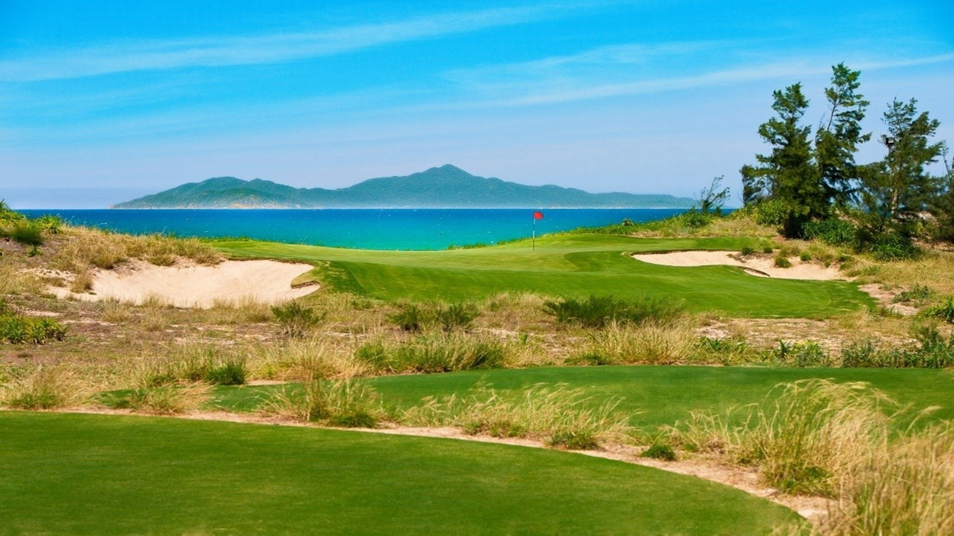 canh-quan-ho-golf-brg-vinacapital-da-nang